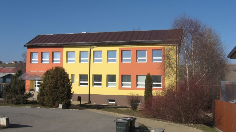 Zateplenie fasády zdravotného strediska Švábovce